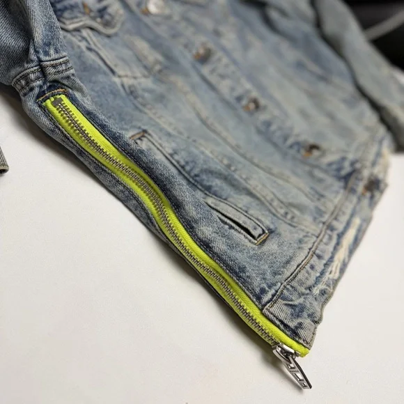 Blank NYC Distressed Denim Jacket Neon Yellow Accent Side Zippers Size Small EUC - Picture 4 of 11